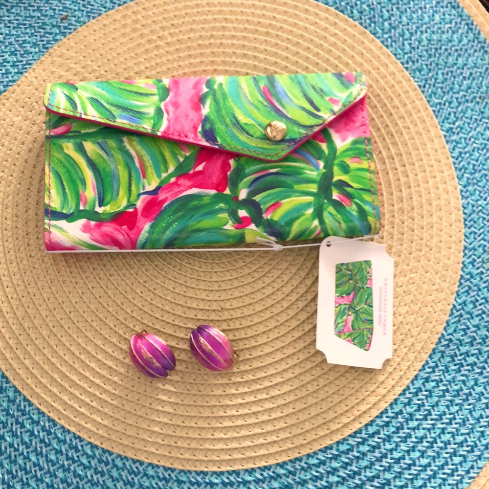 COPY - Lilly Pulitzer Painted Palms Sunglass Case